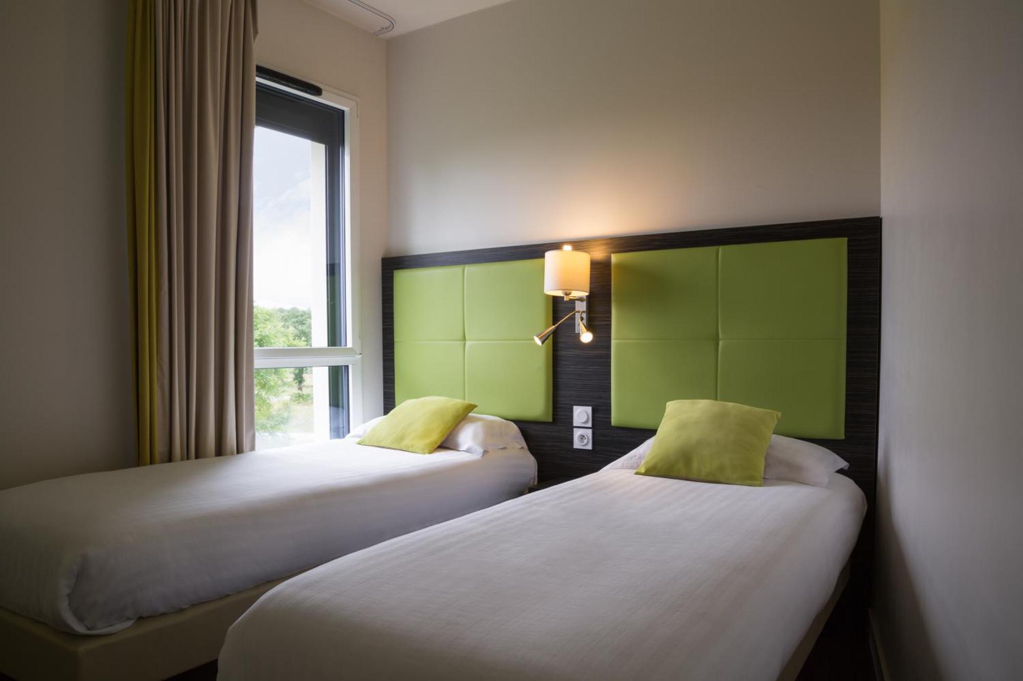 Hotel La Verriaire - The Originals La Verrie Экстерьер фото